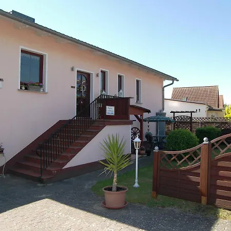 Daire Schumacher_ Bungalow